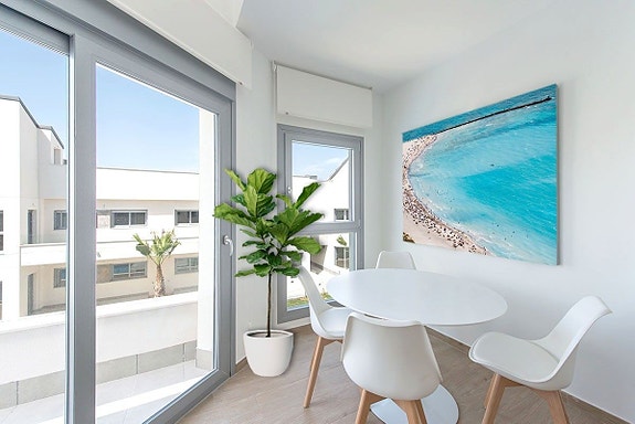 En megler med gode referanser - SPANIA1.no