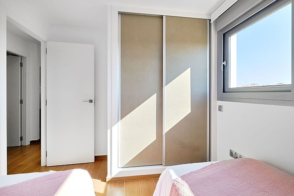 En megler med gode referanser - SPANIA1.no