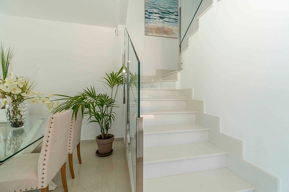 En megler med gode referanser - SPANIA1.no