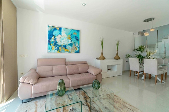 En megler med gode referanser - SPANIA1.no