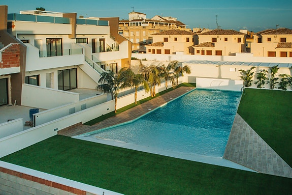 En megler med gode referanser -  SPANIA1.no