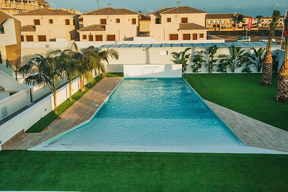 En megler med gode referanser -  SPANIA1.no