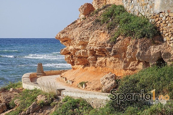 En megler med gode referanser -  SPANIA1.no