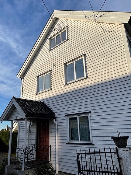 Tomannsbolig beliggende i sentralt og rolig strøk