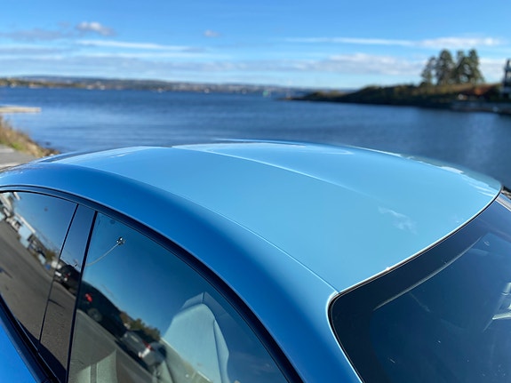 Porsche Taycan 4 of 30