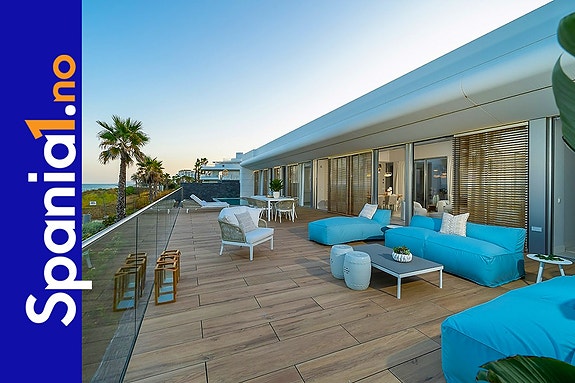 En megler med gode referanser - SPANIA1.no