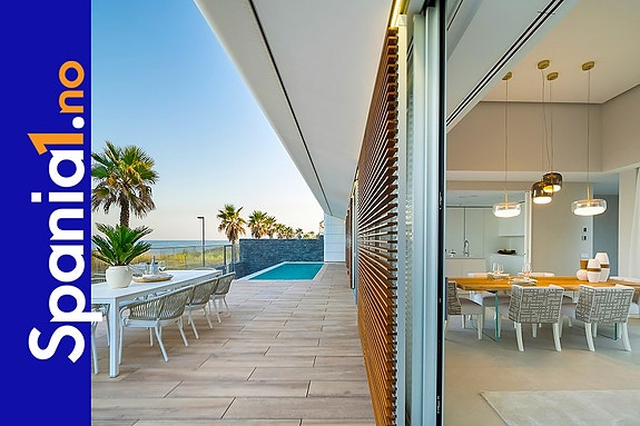 En megler med gode referanser - SPANIA1.no