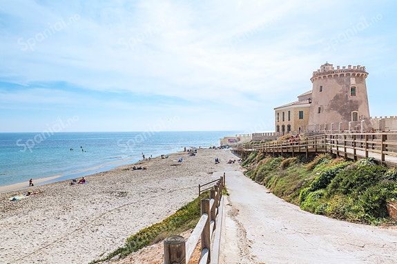 En megler med gode referanser - SPANIA1.no