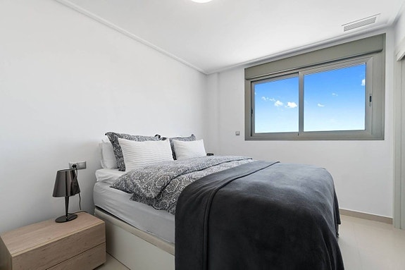 En megler med gode referanser -  SPANIA1.no