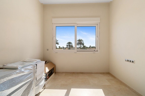 En megler med gode referanser - SPANIA1.no