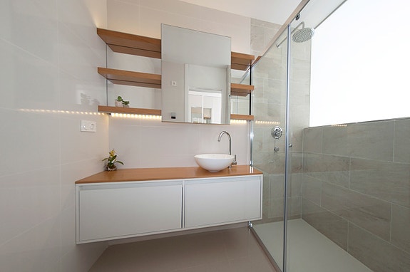 En megler med gode referanser - SPANIA1.no