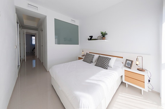 En megler med gode referanser - SPANIA1.no