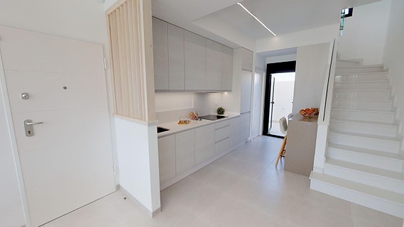 En megler med gode referanser - SPANIA1.no