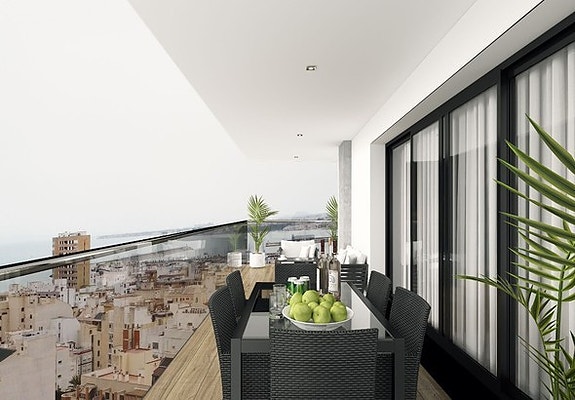 En megler med gode referanser - SPANIA1.no