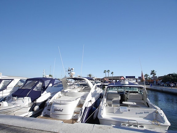 En megler med gode referanser - SPANIA1.no