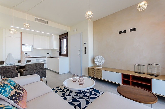 En megler med gode referanser - SPANIA1.no