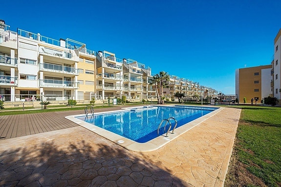 En megler med gode referanser - SPANIA1.no