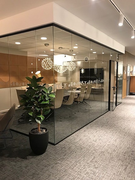 Møterom i våre lokaler i Sandefjord.