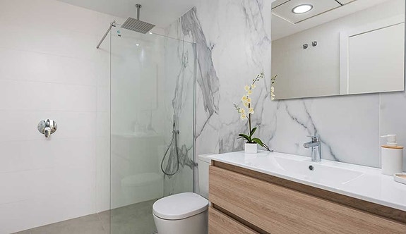 En megler med gode referanser -  SPANIA1.no