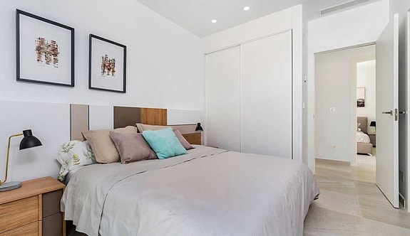 En megler med gode referanser -  SPANIA1.no