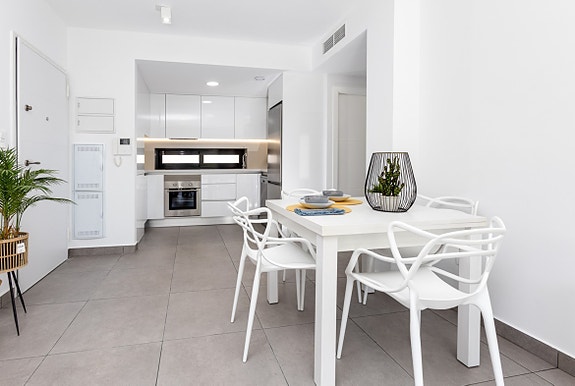 En megler med gode referanser - SPANIA1.no