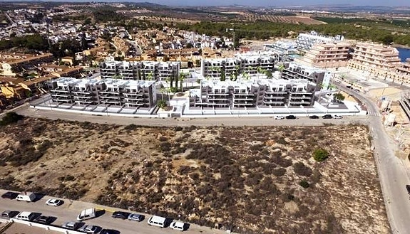 En megler med gode referanser - SPANIA1.no