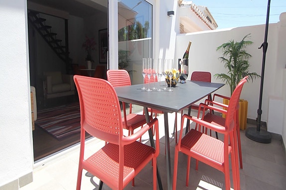 En megler med gode referanser- SPANIA1.no