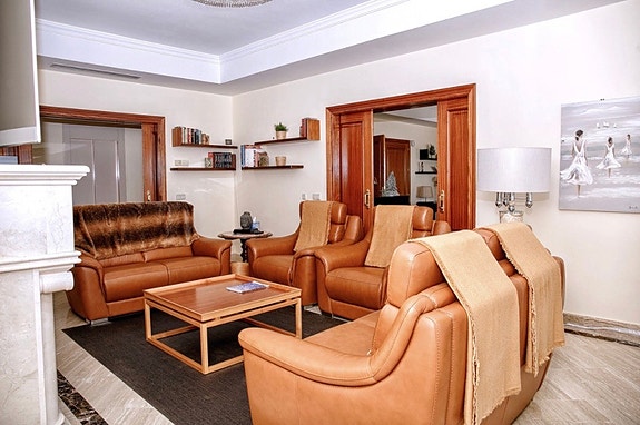 En megler med gode referanser - SPANIA1.no