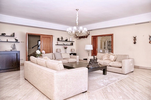 En megler med gode referanser - SPANIA1.no