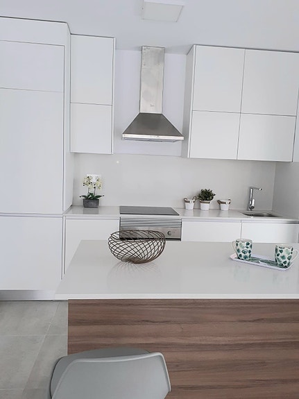 En megler med gode referanser -  SPANIA1.no