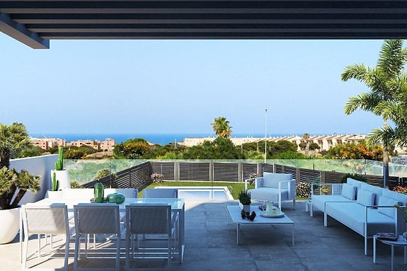 En megler med gode referanser -  SPANIA1.no