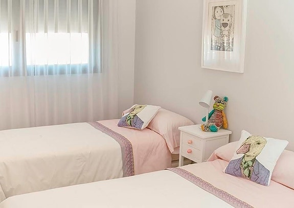 En megler med gode referanser - SPANIA1.no