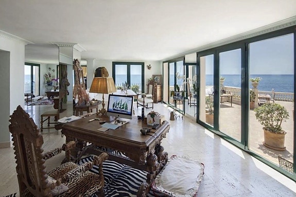 En megler med gode referanser - SPANIA1.no