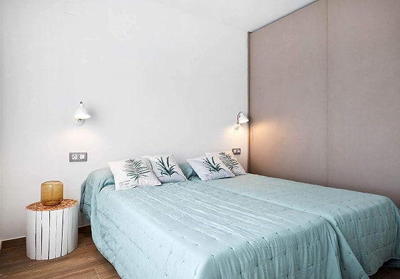 En megler med gode referanser - SPANIA1.no