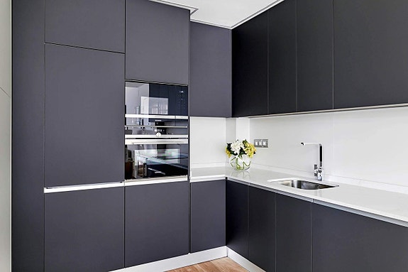 En megler med gode referanser - SPANIA1.no