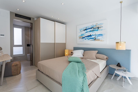 En megler med gode referanser - se SPANIA1.no