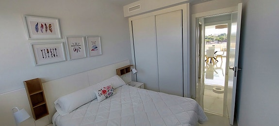 En megler med gode referanser - SPANIA1.no