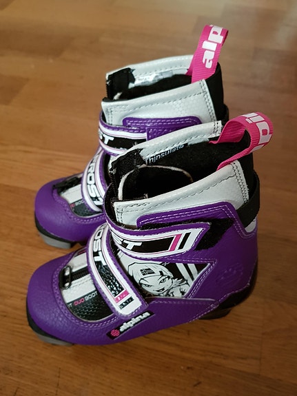 Product image 1 of 3
