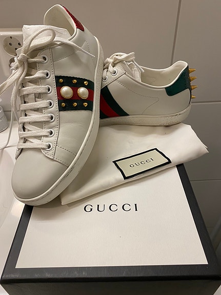 Product image 1 of 6