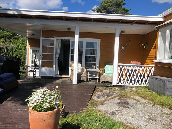 Idyllisk hytte i Viksfjord ,kr 8000 pr  uke Juni Juli August