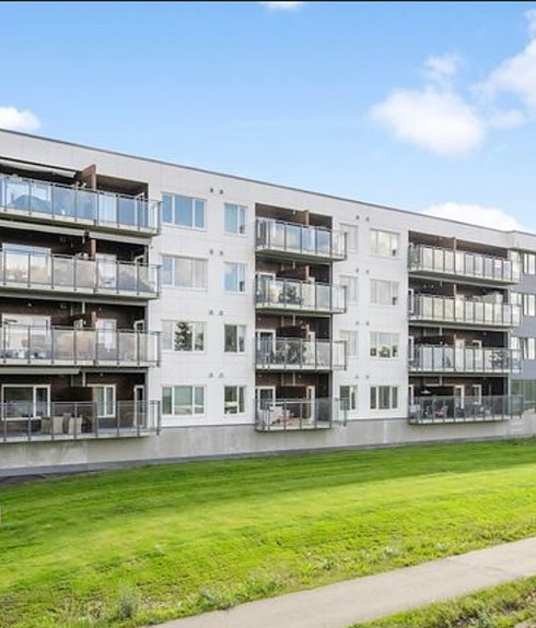 Fremsiden. Leilighet er i 3 etasje uten balkong