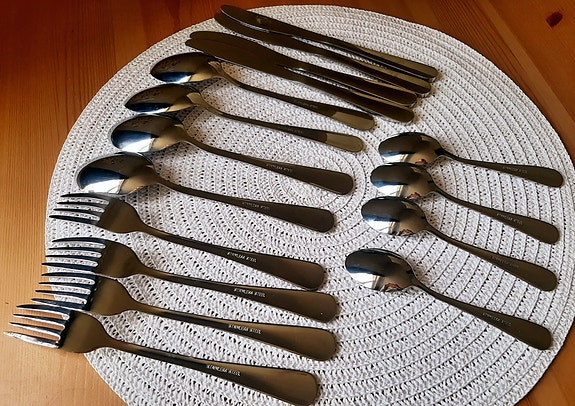 Product image 2 of 9