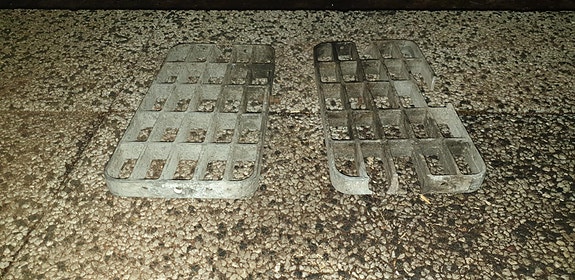 Product image 1 of 2