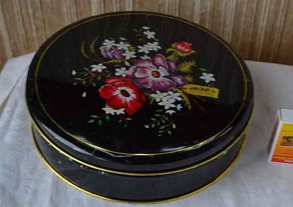 Product image 1 of 6