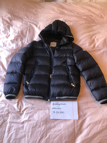 Moncler Jeanbart Jacket (Size 3) | FINN torget