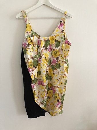 Nydelig blomster kjole fra Acne Studios