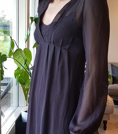 ⭕️ Sjelden Vintage Oxmo Plum dress. Fantastisk kjole