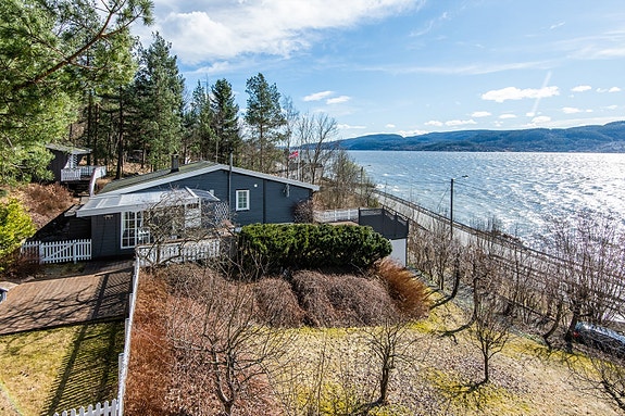 Velkommen til Grimsrudveien 96! Spørsmål? Ta kontakt med megler på (t): 970 79 913