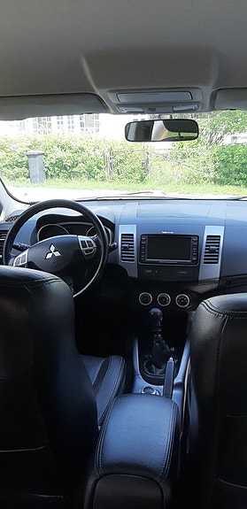 Mitsubishi Outlander 10 of 19