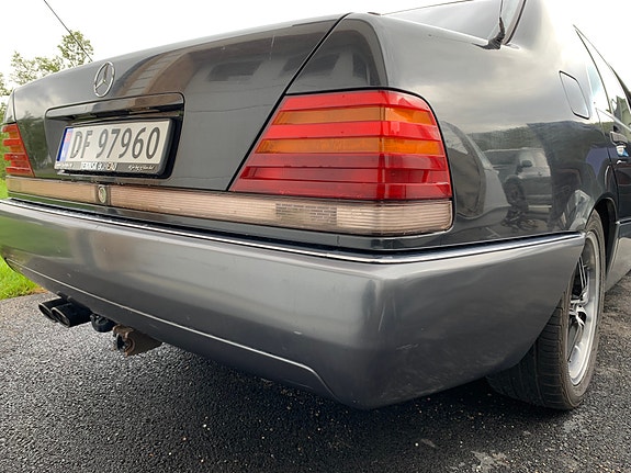 Mercedes-Benz S300 7 of 13